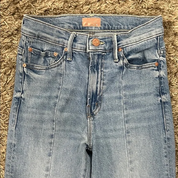 MOTHER The Insider Crop Step Fray Jeans – Size 25 - Picture 3 of 13